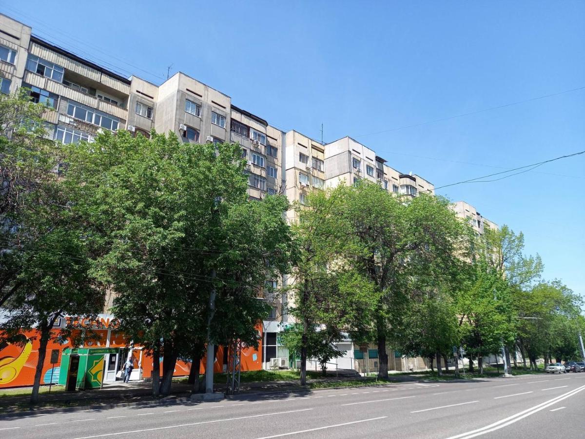 "Современный Уют" Квартира Almatý Exterior foto